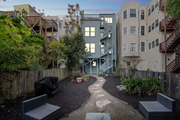 San Francisco, CA 94114,67 Walter St