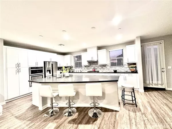 4235 Calle Del VIS, Oceanside, CA 92057