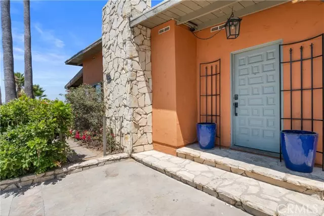 11064 Mcbroom ST, Sunland, CA 91040