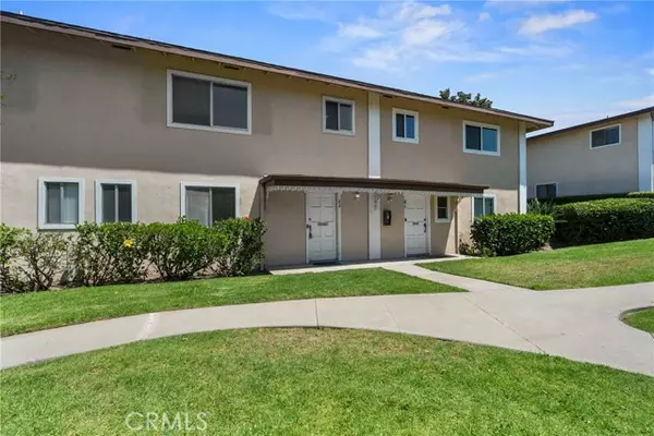 Orange, CA 92865,2525 N Bourbon CT E2