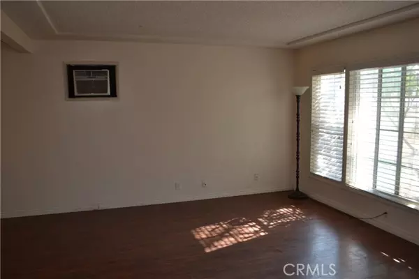 Riverside, CA 92503,5848 Robinson AVE