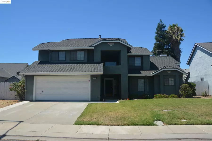 1018 Snowgoose Ln, Manteca, CA 95337