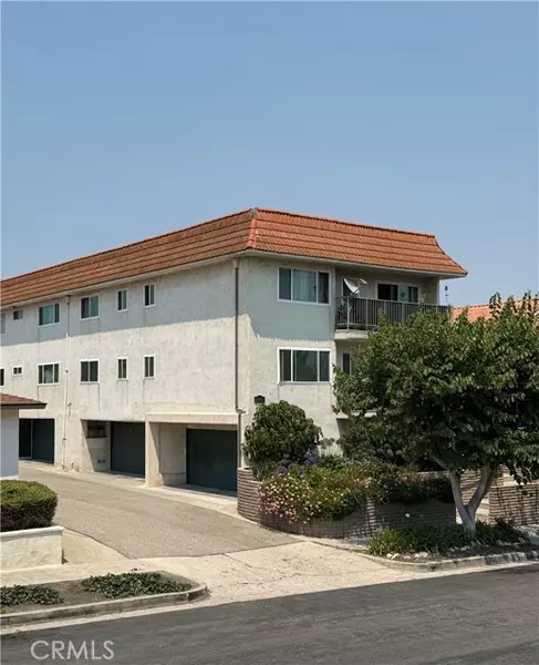 972 W 12th ST, San Pedro, CA 90731