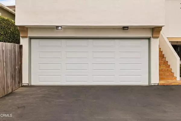 Santa Barbara, CA 93103,521 E Anapamu ST A2
