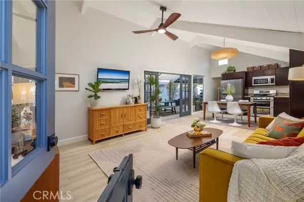 Newport Beach, CA 93663,250 62nd ST