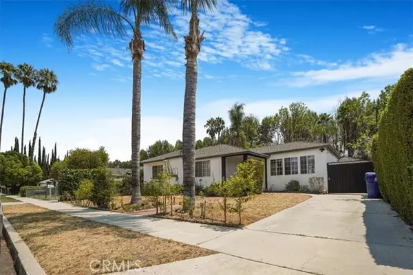 Tarzana, CA 91335,18352 Bessemer ST