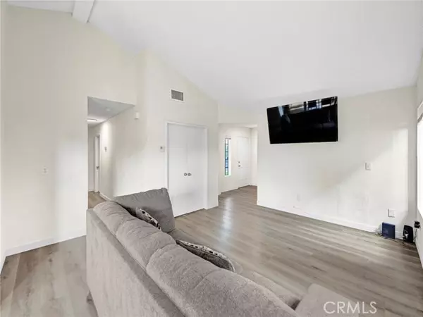 Palmdale, CA 93550,2261 Mark AVE