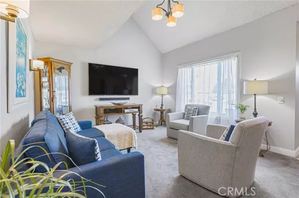 Colton, CA 92324,1812 Cherry Wood LN