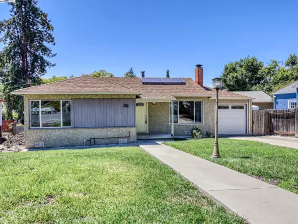 San Leandro, CA 94578,16111 Berkshire Dr