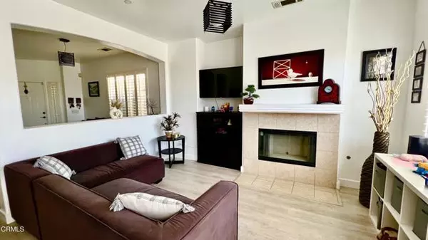 Oxnard, CA 93033,525 Dylan DR 58