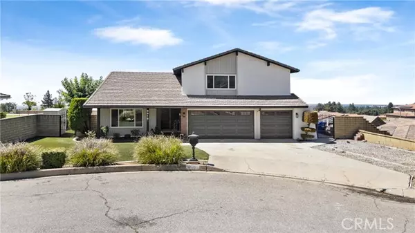 Rancho Cucamonga, CA 91737,8915 Appaloosa CT