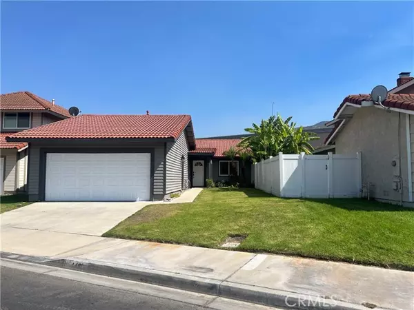 Corona, CA 92878,4481 Feather River RD