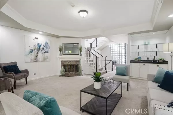 Redondo Beach, CA 90278,2006 Aviation WAY E