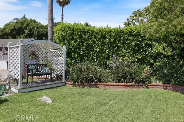 Costa Mesa, CA 92627,2642 Westminster PL