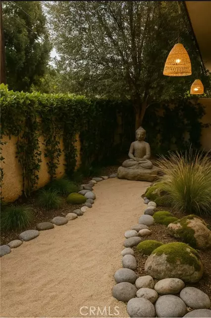 Sherman Oaks, CA 91423,4487 Colbath AVE 101