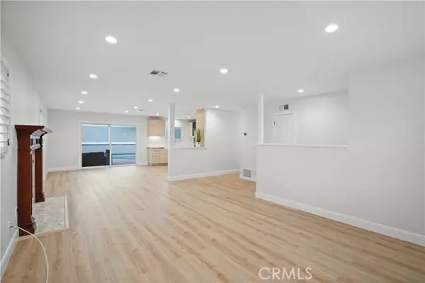 Granada Hills, CA 91344,11640 Gothic AVE