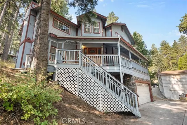 31521 Silver Spruce DR, Running Springs, CA 92382
