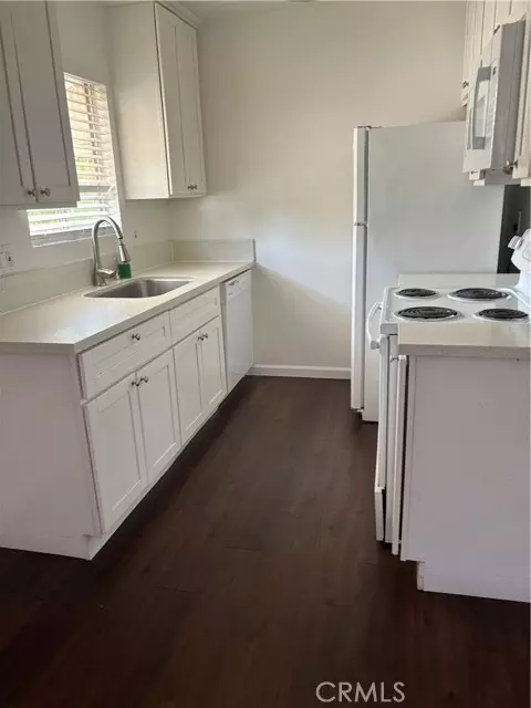 Sherman Oaks, CA 91403,14718 Magnolia BLD 7