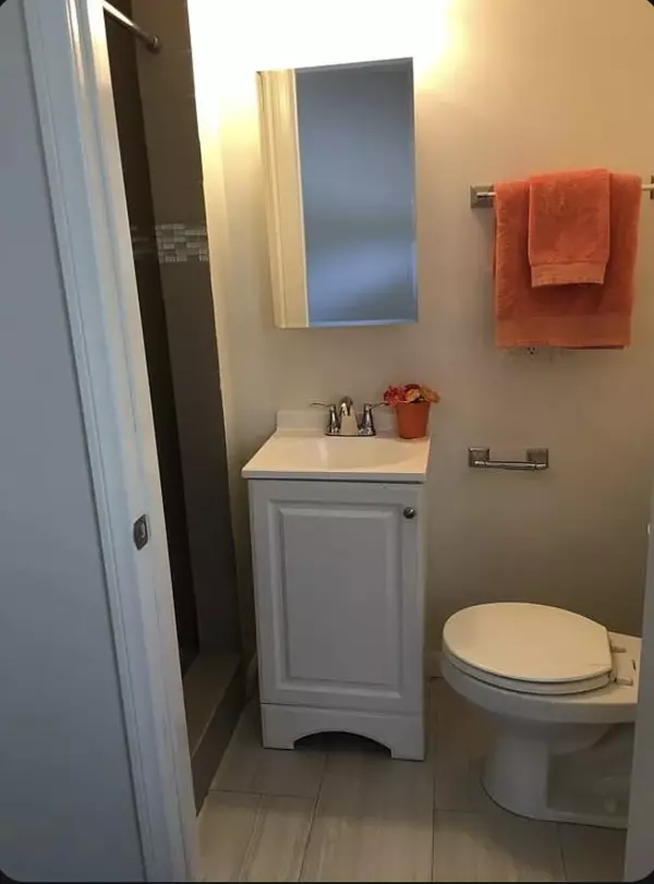 Sherman Oaks, CA 91403,14718 Magnolia BLD 7