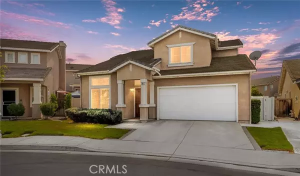 909 Heron DR, Corona, CA 92879