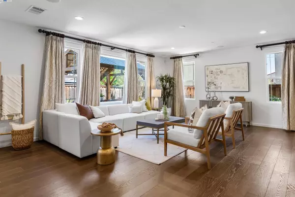 Mountain House, CA 95391,575 W Strauss Dr