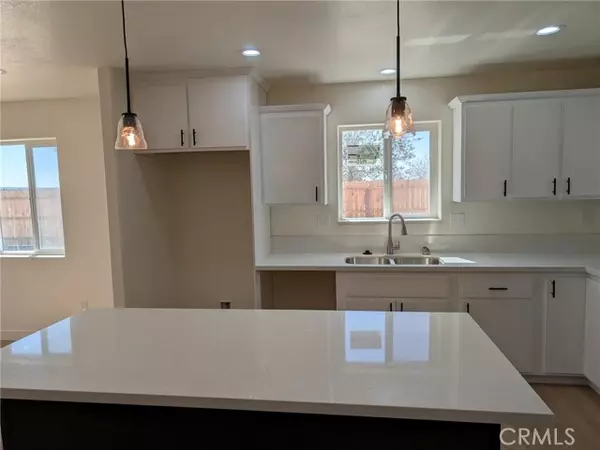 California City, CA 93505,9878 Magnolia AVE