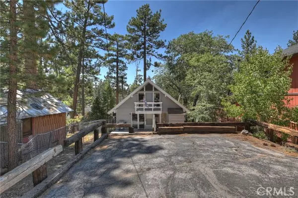 Big Bear Lake, CA 92315,572 Waynoka LN