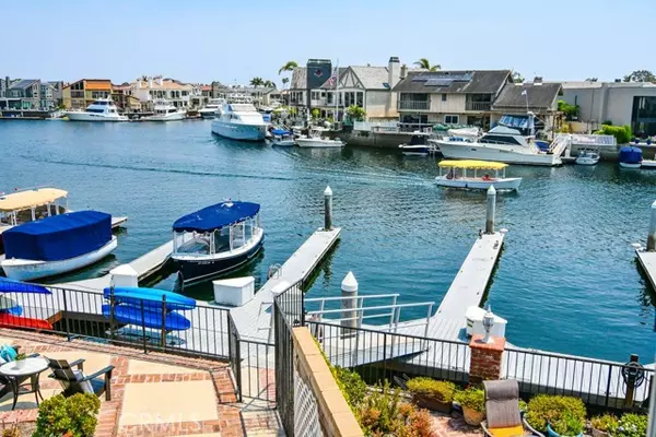 16178 Bimini LN, Huntington Beach, CA 92649