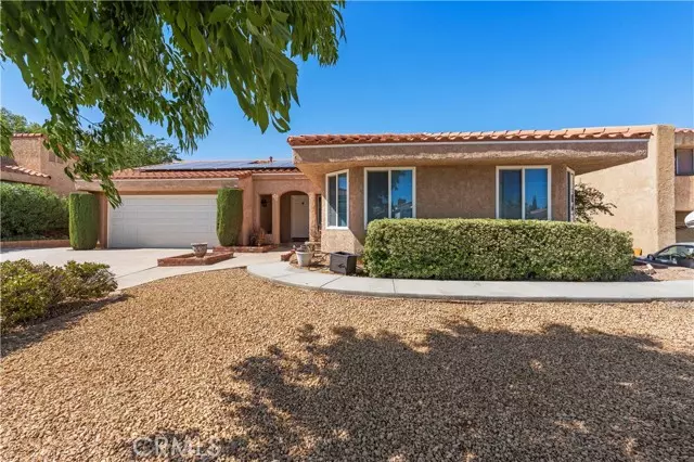 523 W Avenue Q10, Palmdale, CA 93551