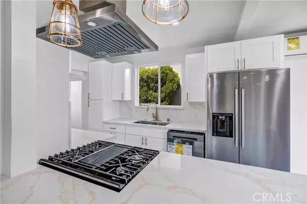 Los Angeles, CA 90032,4622 Edelle PL
