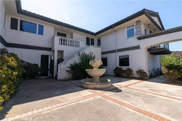Orange, CA 92869,11031 Meads