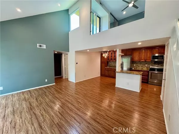25712 Le Parc 44, Lake Forest, CA 92630
