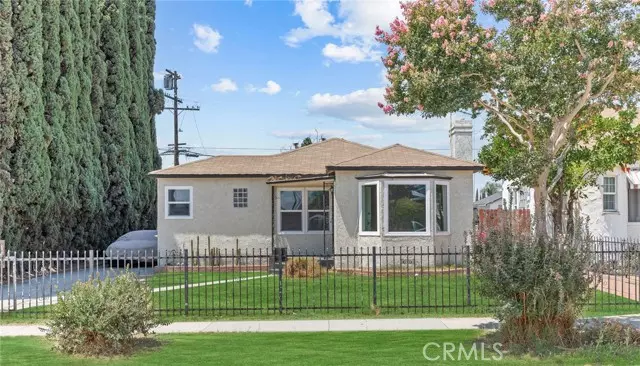 Los Angeles, CA 90022,1357 Amalia AVE