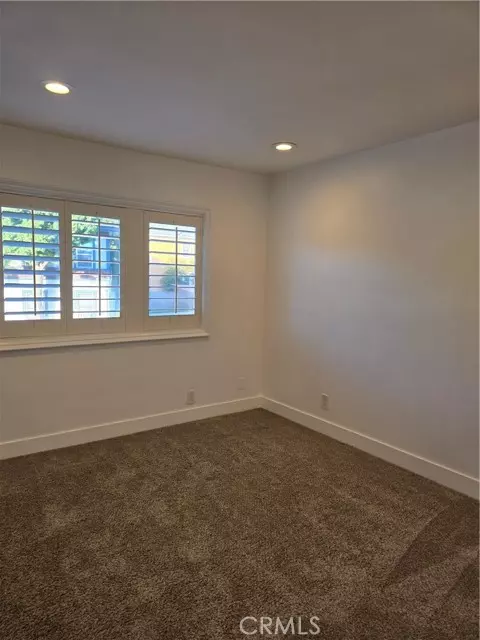 Redlands, CA 92373,112 E Olive AVE F