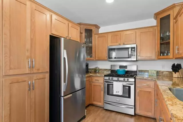 Chula Vista, CA 91910,859 Tamayo DR 2