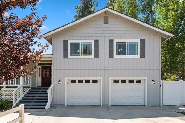Wrightwood, CA 92397,925 Apple AVE