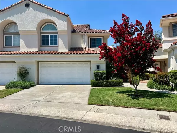 7 Calle Katrina, Rancho Santa Margarita, CA 92688