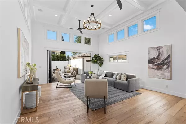 Sherman Oaks, CA 91423,12947 La Maida ST