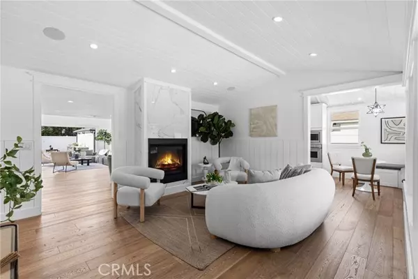 Sherman Oaks, CA 91423,12947 La Maida ST