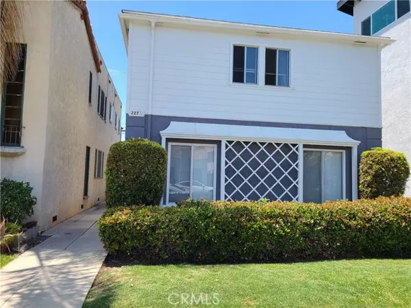 227 1/2 Granada AVE 2, Long Beach, CA 90803
