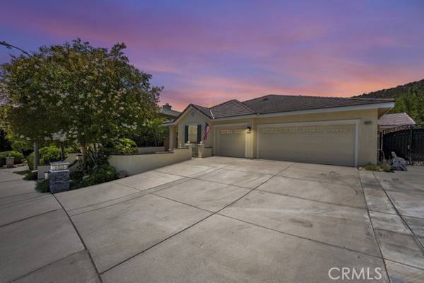 30117 GALBRETH CT, Castaic, CA 91384