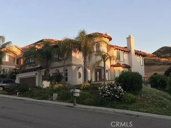 1291 Vintage Oak ST, Simi Valley, CA 93063