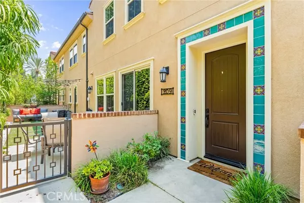 Lake Forest, CA 92610,209 El Paseo