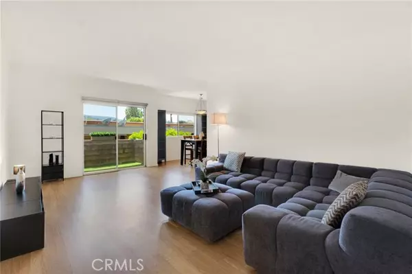 Encino, CA 91316,5400 Newcastle AVE 46