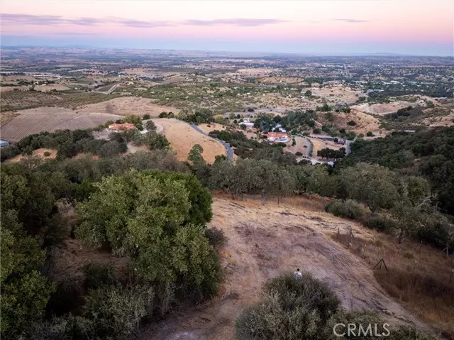3550 Ardana RD, Paso Robles, CA 93446