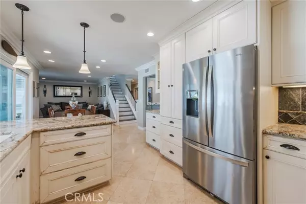Huntington Beach, CA 92647,17722 Collins CIR