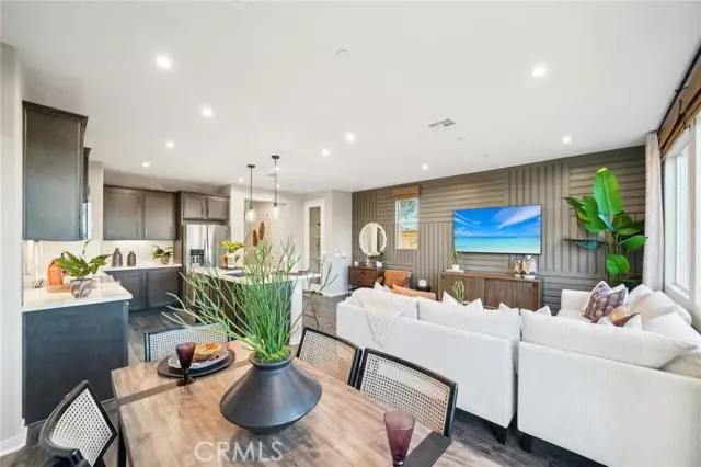 Fontana, CA 92336,16036 Esparza LN