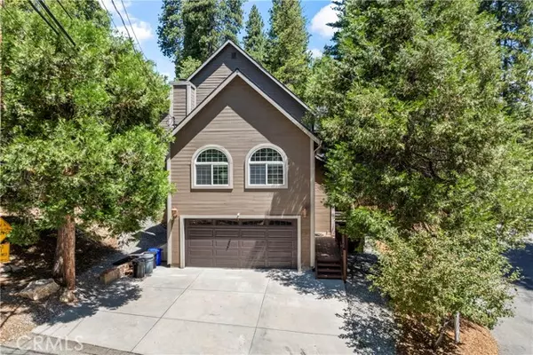 Lake Arrowhead, CA 92391,27312 Little Bear RD