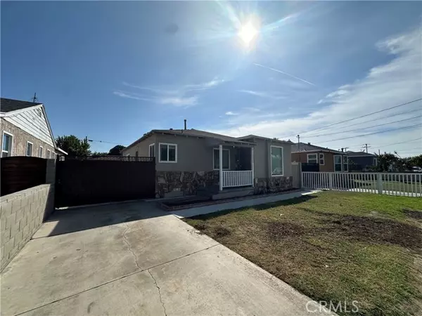 Lynwood, CA 90262,3234 Cedar AVE