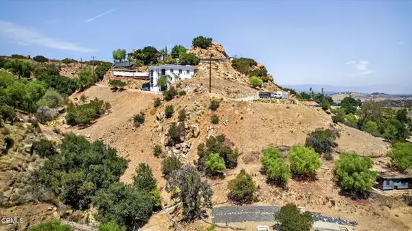 West Hills, CA 91304,8554 Hillcroft DR
